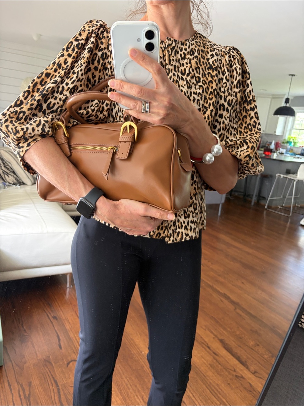 Zippered duffel bag